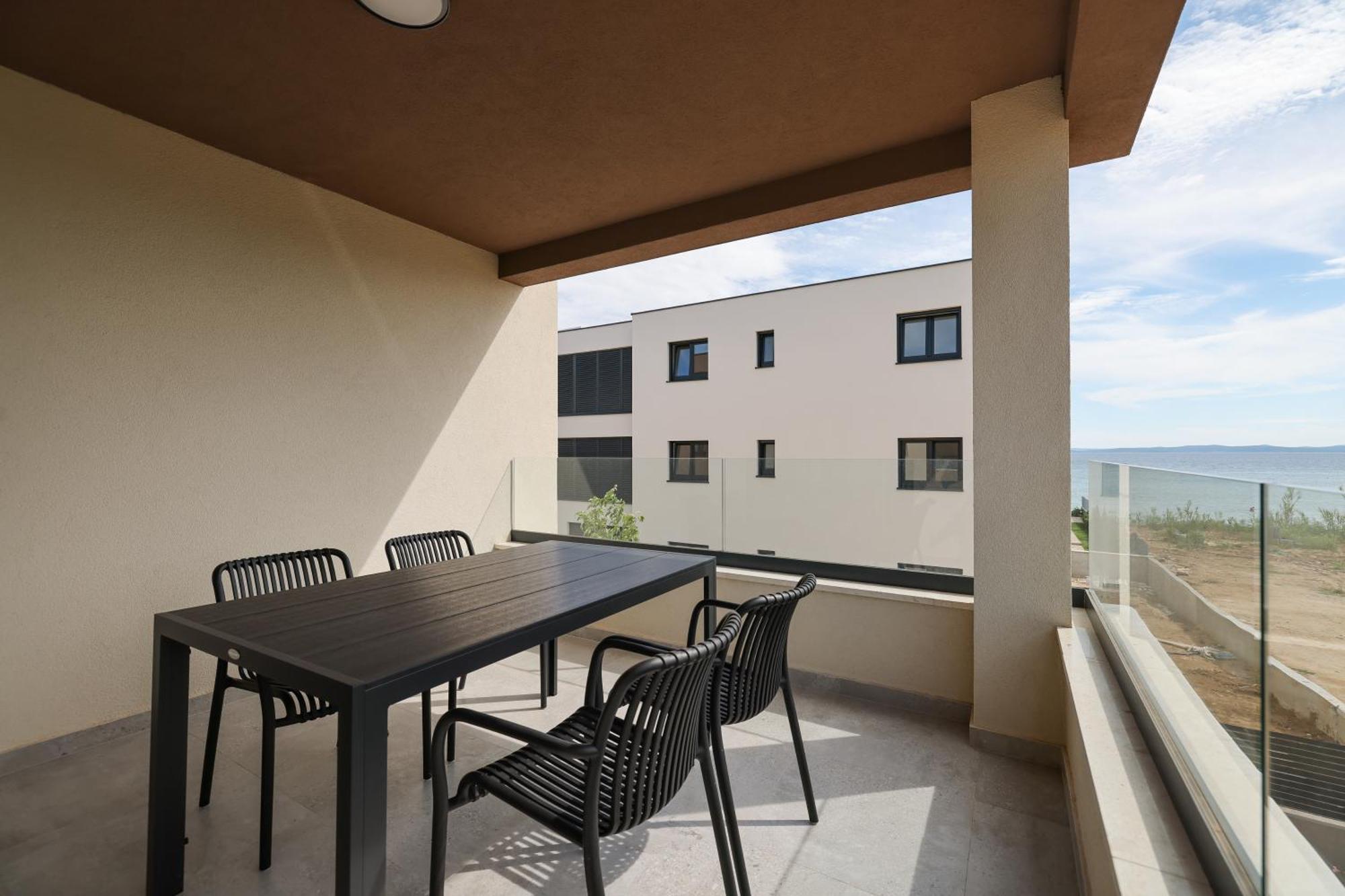 Deluxe Apartments Privlaka On The Sand Extérieur photo