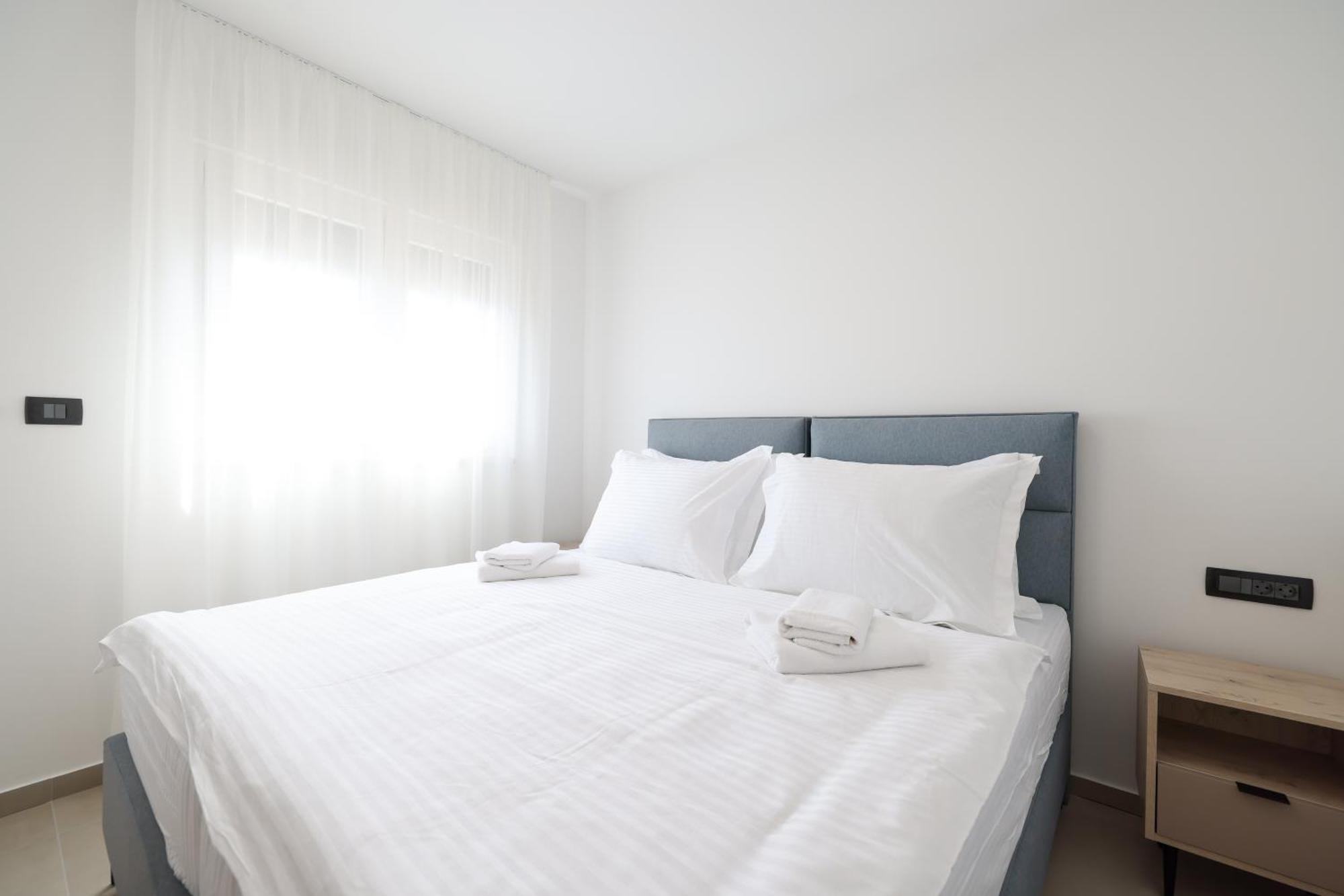 Deluxe Apartments Privlaka On The Sand Chambre photo